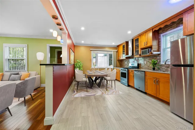 $1,268,000 | 173-16 Fairchild Avenue | Flushing