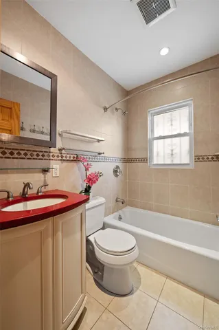 $1,268,000 | 173-16 Fairchild Avenue | Flushing