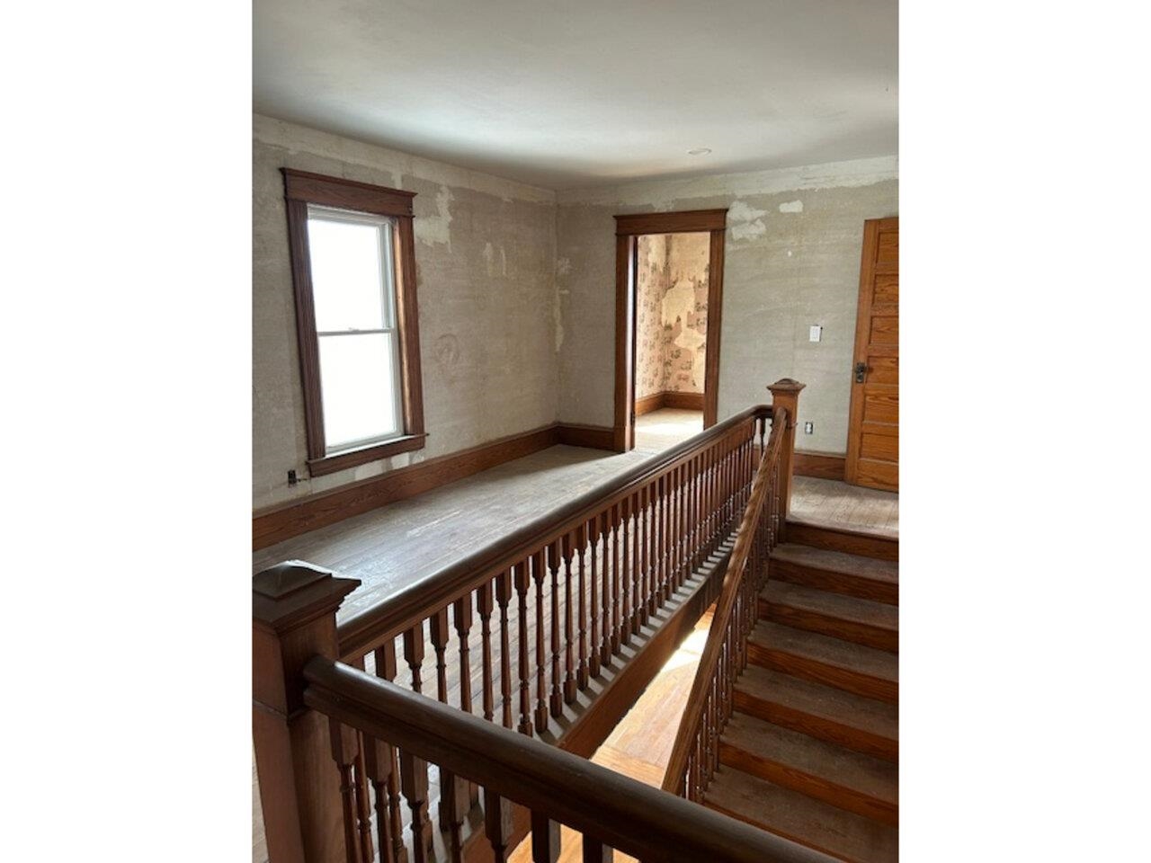 475 Pond Road Shelburne, VT 05482 - Photo 4 of 40 Gallery Image 4