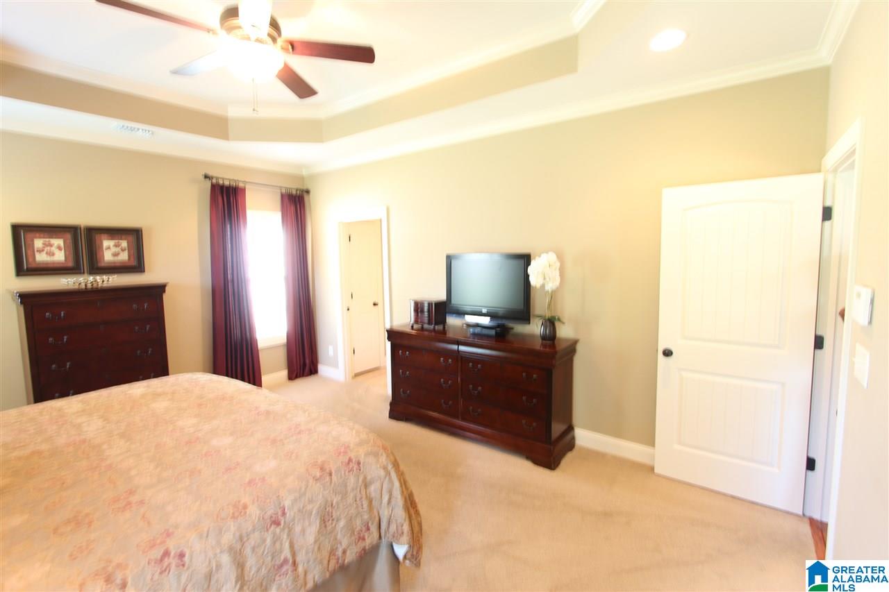 412 Heathersage Road Alabaster, AL 35114 - Photo 16 of 34