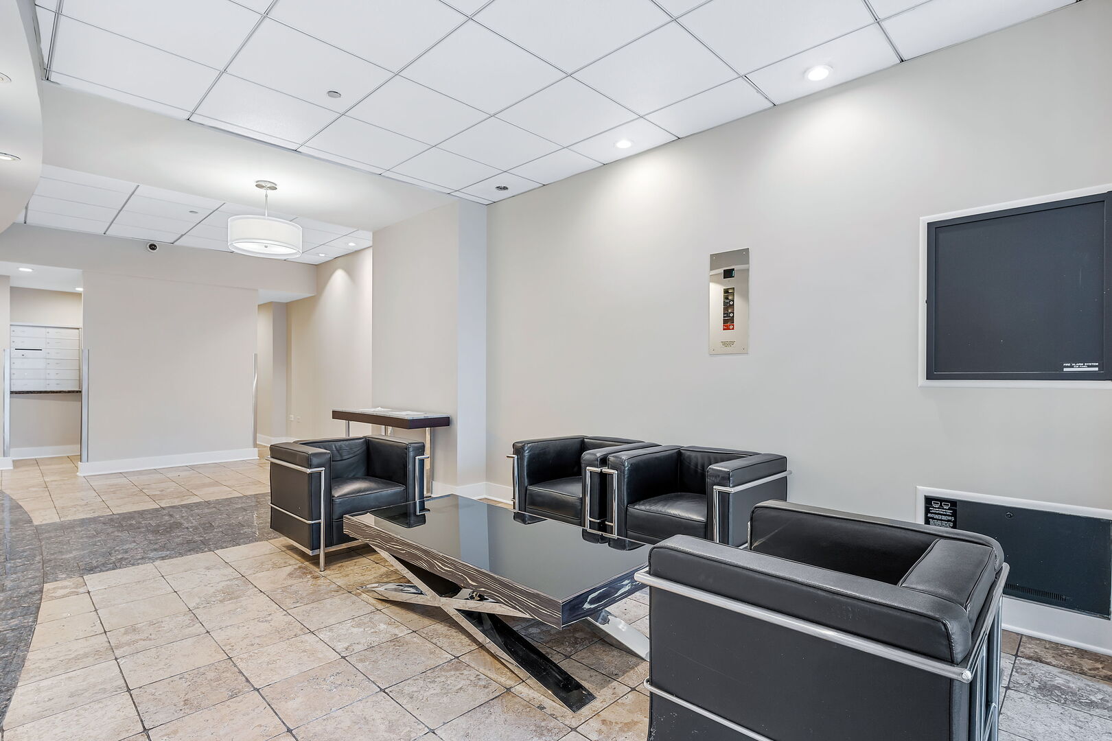 744 North Clark Street, Unit 501 Chicago, IL 60654 - Photo 2 of 17