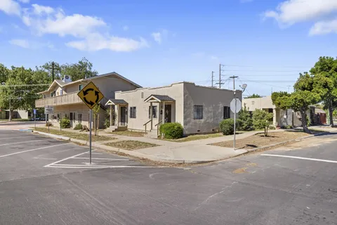 $1,325,000 | 101-107 I Street, Modesto, CA 95351
