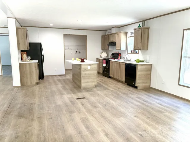 $279,000 | 299 Ned Williams Road, Kershaw, SC 29067