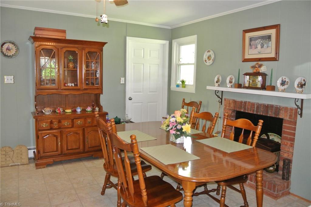 926 Reynolds Road Lewisville, NC 27023 - Photo 3 of 17 Gallery Image 3
