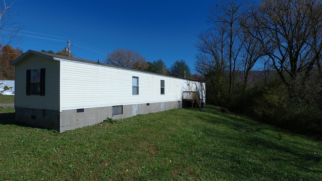 758 Upper Peachtree Road Murphy, NC 28906 - Photo 22 of 24