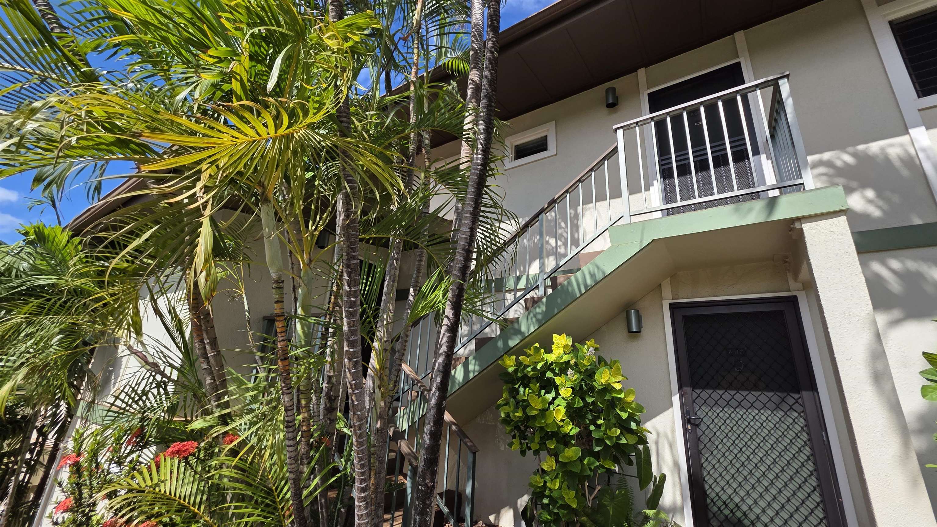 3788 Lower Honoapiilani Road, Unit A210 Lahaina, HI 96761 - Photo 3 of 21 a view of balcony with a potted plant
