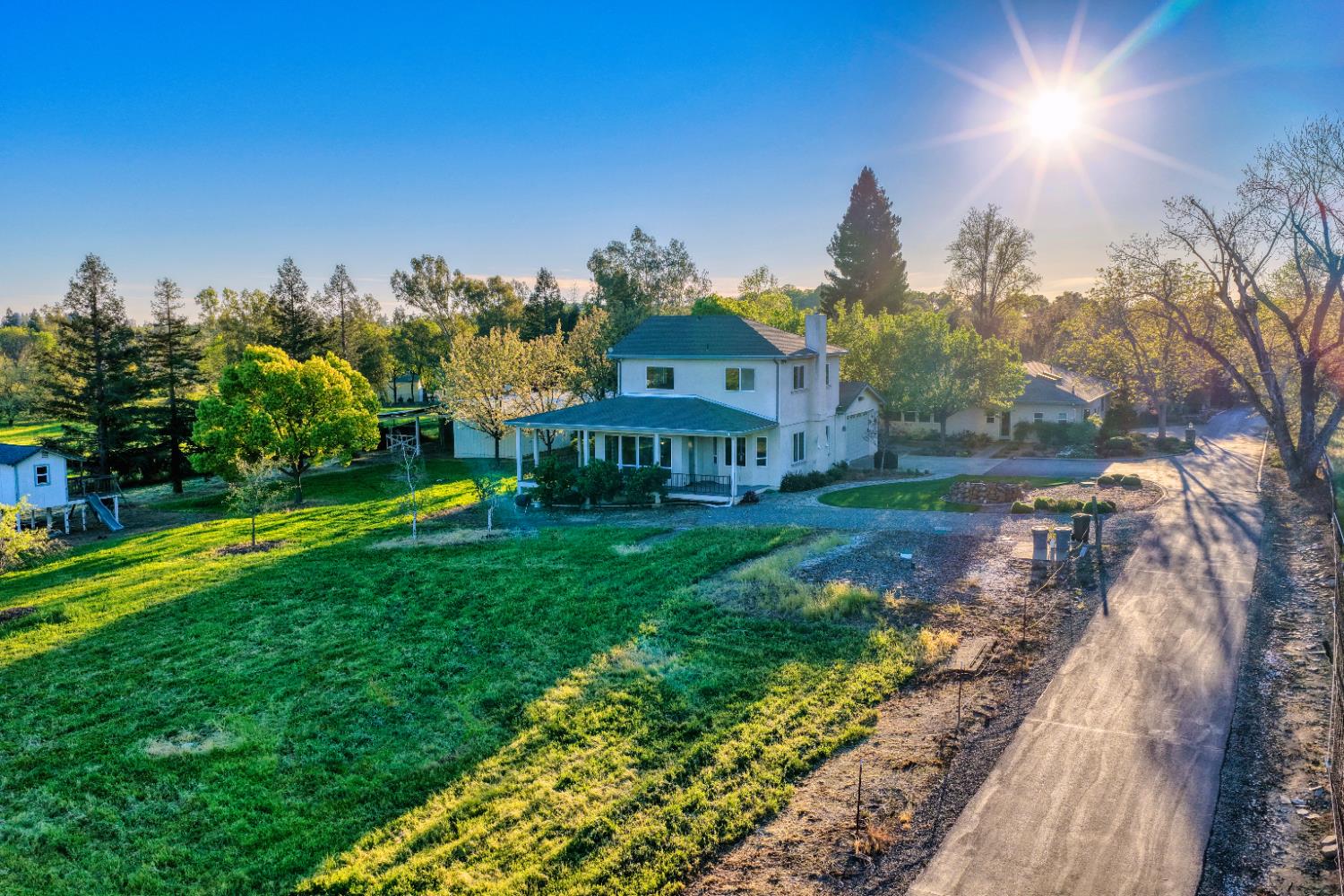 4841 Val Verde Road Loomis, CA 95650 - Photo 50 of 99 a view of a house with a big yard