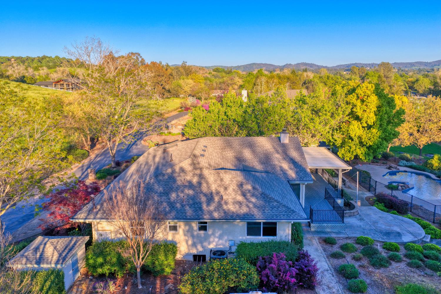 4841 Val Verde Road Loomis, CA 95650 - Photo 54 of 99 a view of a house with a mountain