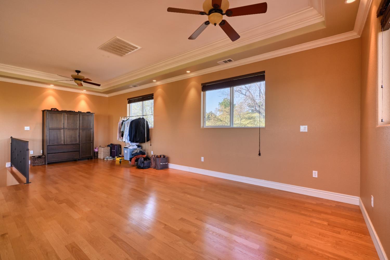 4841 Val Verde Road Loomis, CA 95650 - Photo 90 of 99 a view of a room with gym equipment and a window