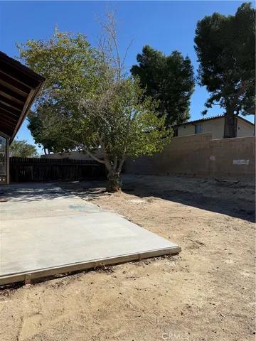 $2,200 | 15171 Wildrose Street, Victorville, CA 92394