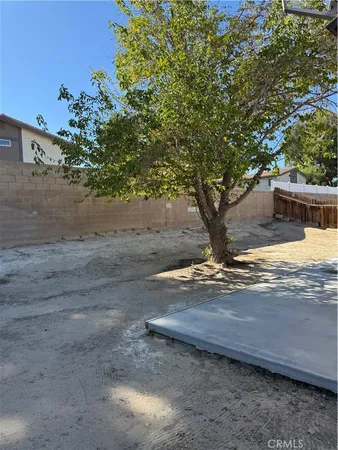 $2,200 | 15171 Wildrose Street, Victorville, CA 92394