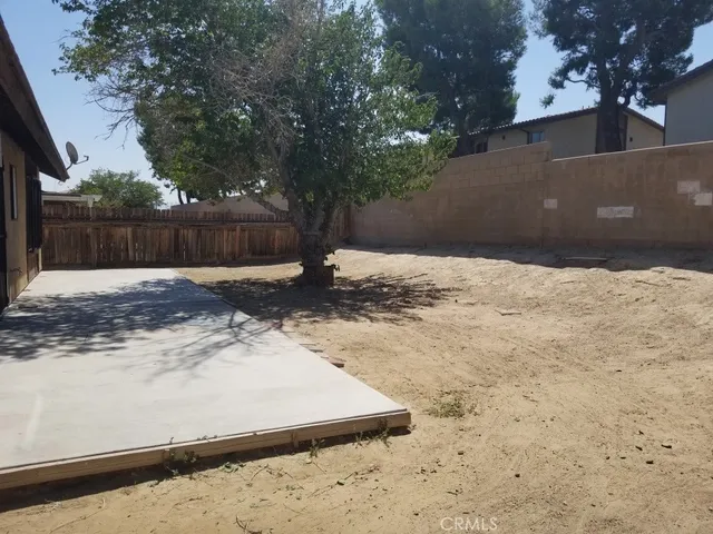 $2,300 | 15171 Wildrose Street, Victorville, CA 92394