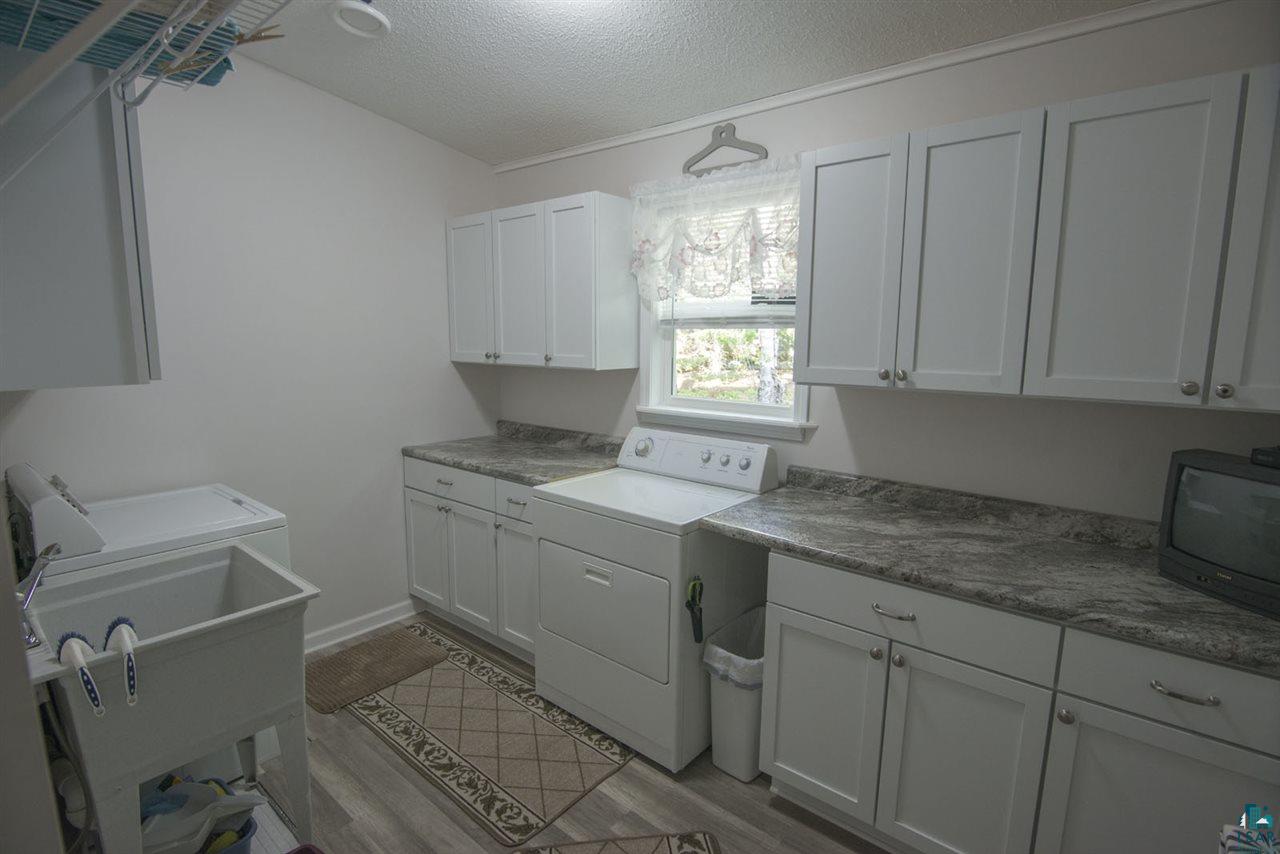 8655 South Lyman Lake Road South Range, WI 54874 - Photo 35 of 64 Laundry