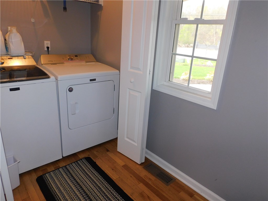 475 Mill Road Greece, NY 14626 - Photo 18 of 31