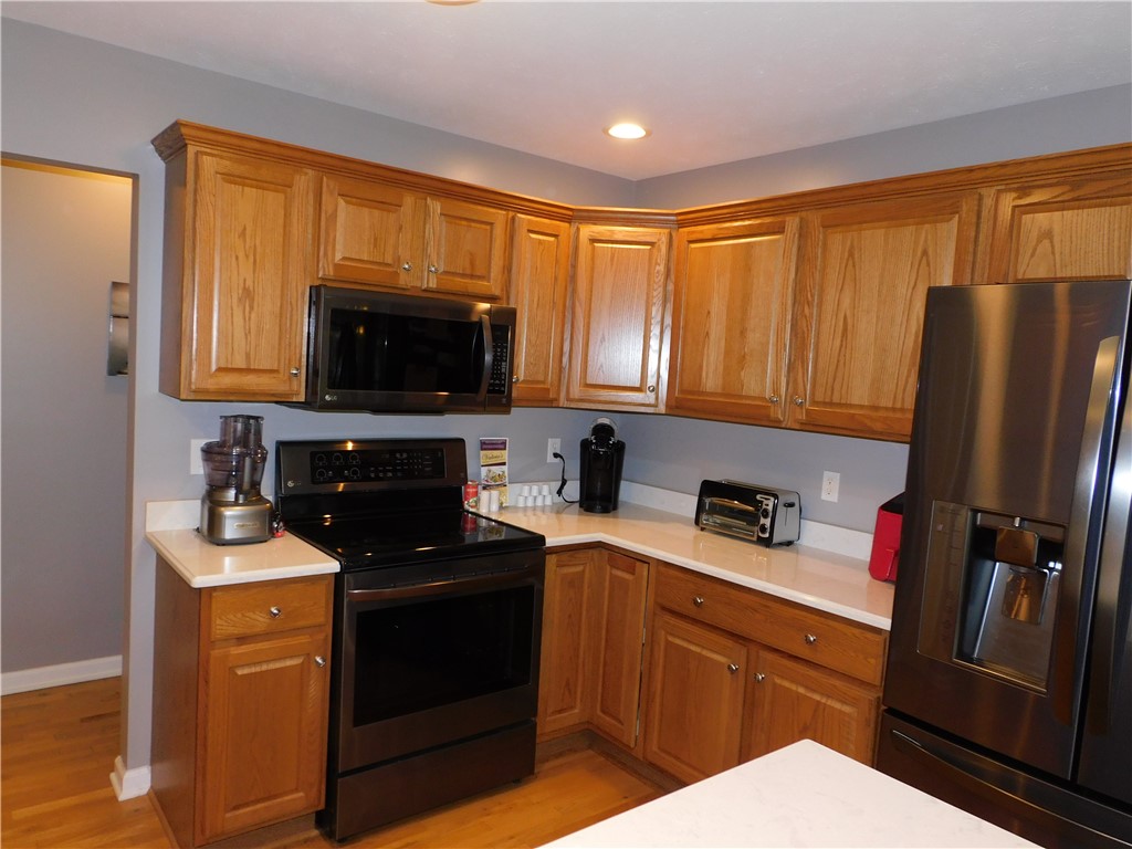 475 Mill Road Greece, NY 14626 - Photo 7 of 31