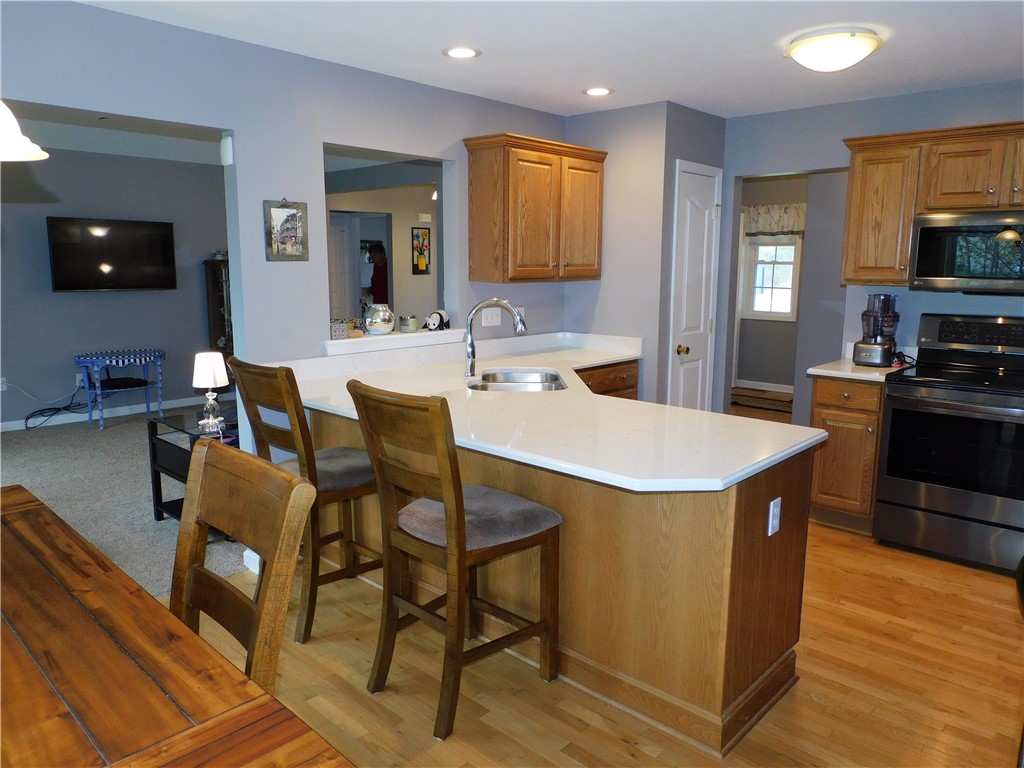 475 Mill Road Greece, NY 14626 - Photo 9 of 31