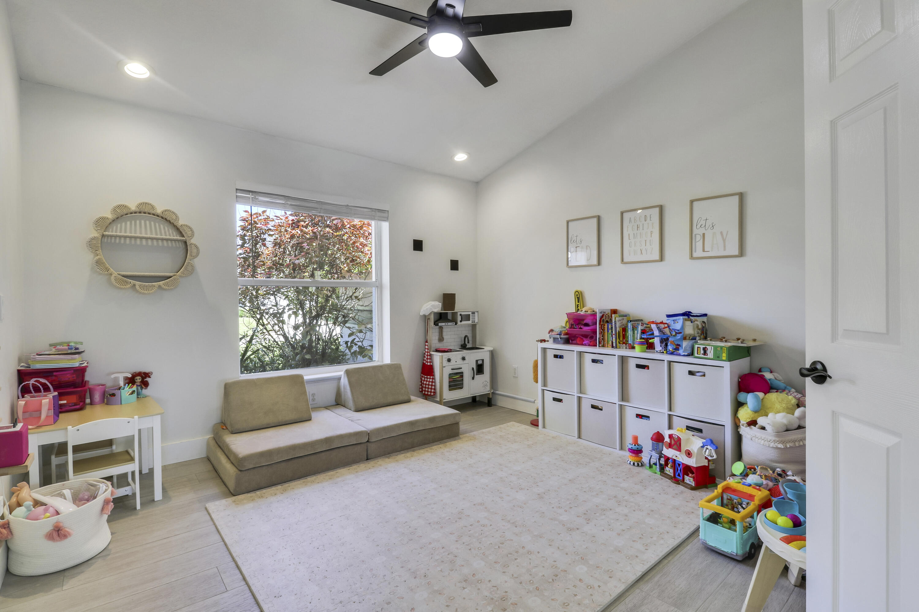 550 Southeast Ashley Oaks Way Stuart, FL 34997 - Photo 39 of 62 Guest Bedroom/Office