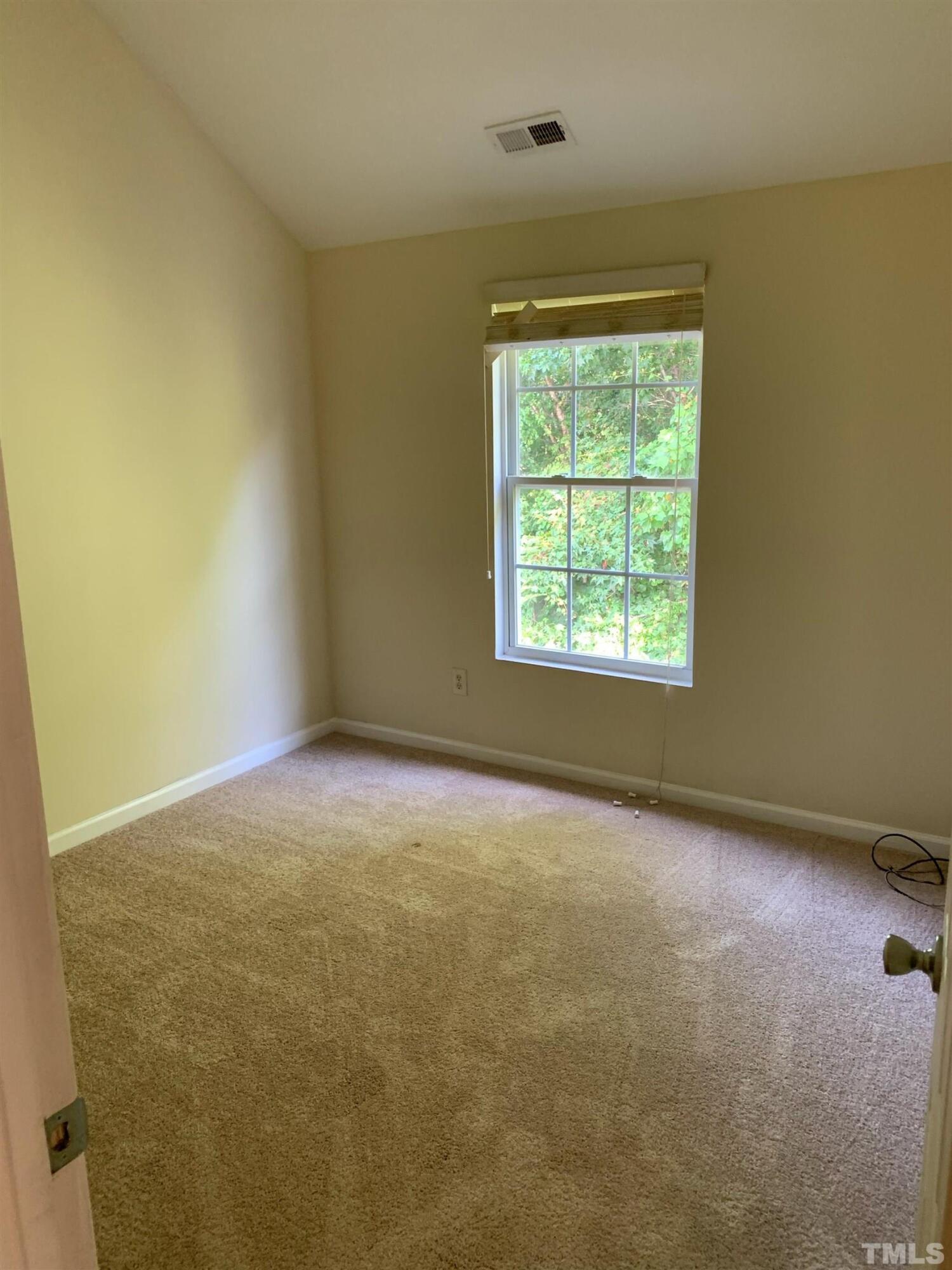 4180 Dalcross Road Raleigh, NC 27610 - Photo 8 of 9 Photo #8