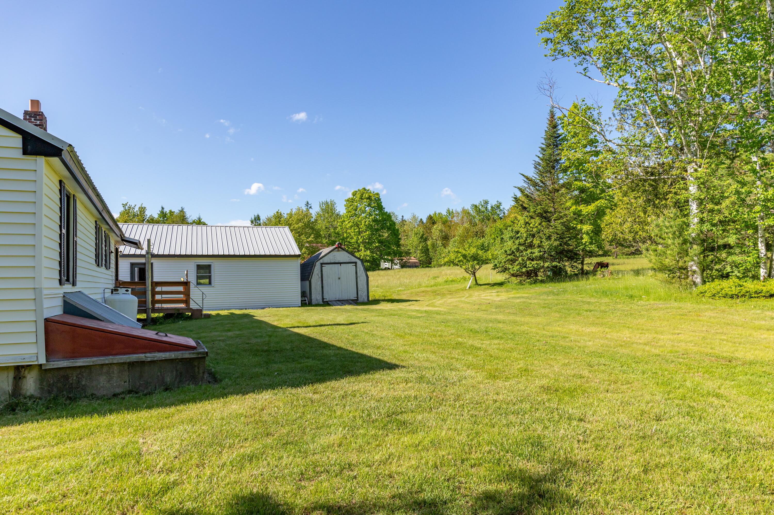 33 Black Road South Searsport, ME 04974 - Photo 8 of 63 33 Black Road South Exteriors-8