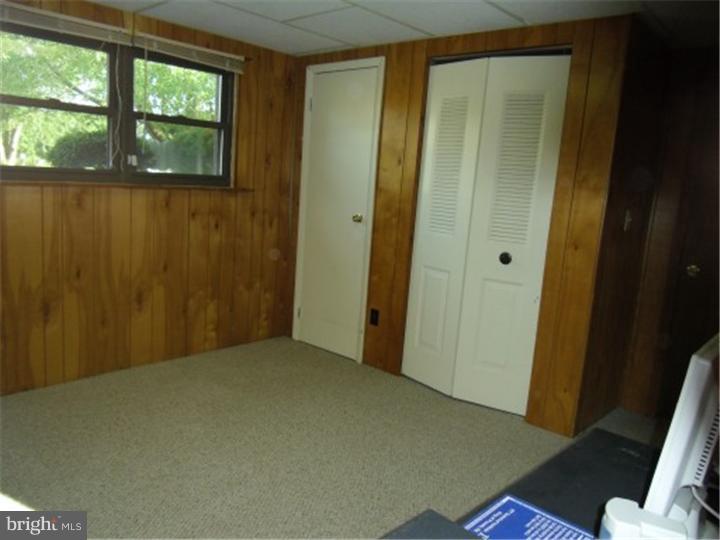 4901 Farming Ridge Boulevard Reading, PA 19606 - Photo 12 of 25 Bedroom 4