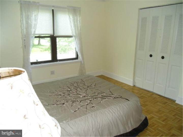 4901 Farming Ridge Boulevard Reading, PA 19606 - Photo 15 of 25 Bedroom 2