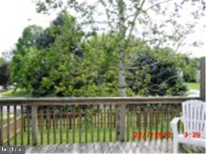 4901 Farming Ridge Boulevard Reading, PA 19606 - Photo 23 of 25 Exterior Back