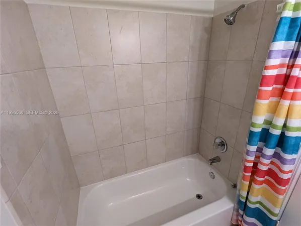 $1,900 | 3430 Pinewalk Drive North, Unit 627, Margate, FL 33063