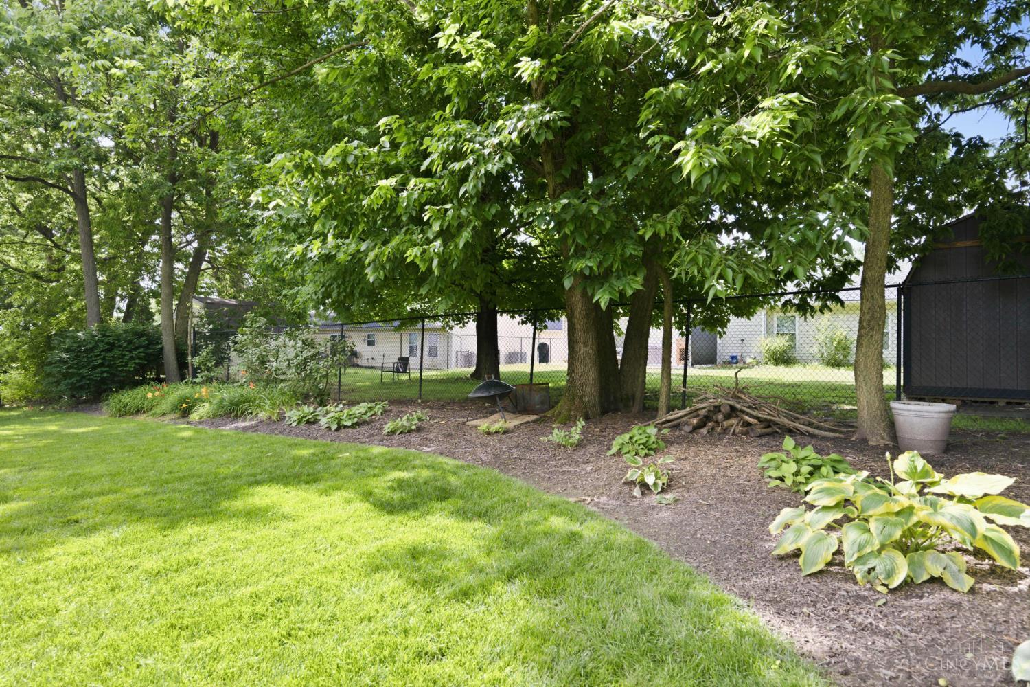 110 Turf View Monroe, OH 45050 - Photo 10 of 79