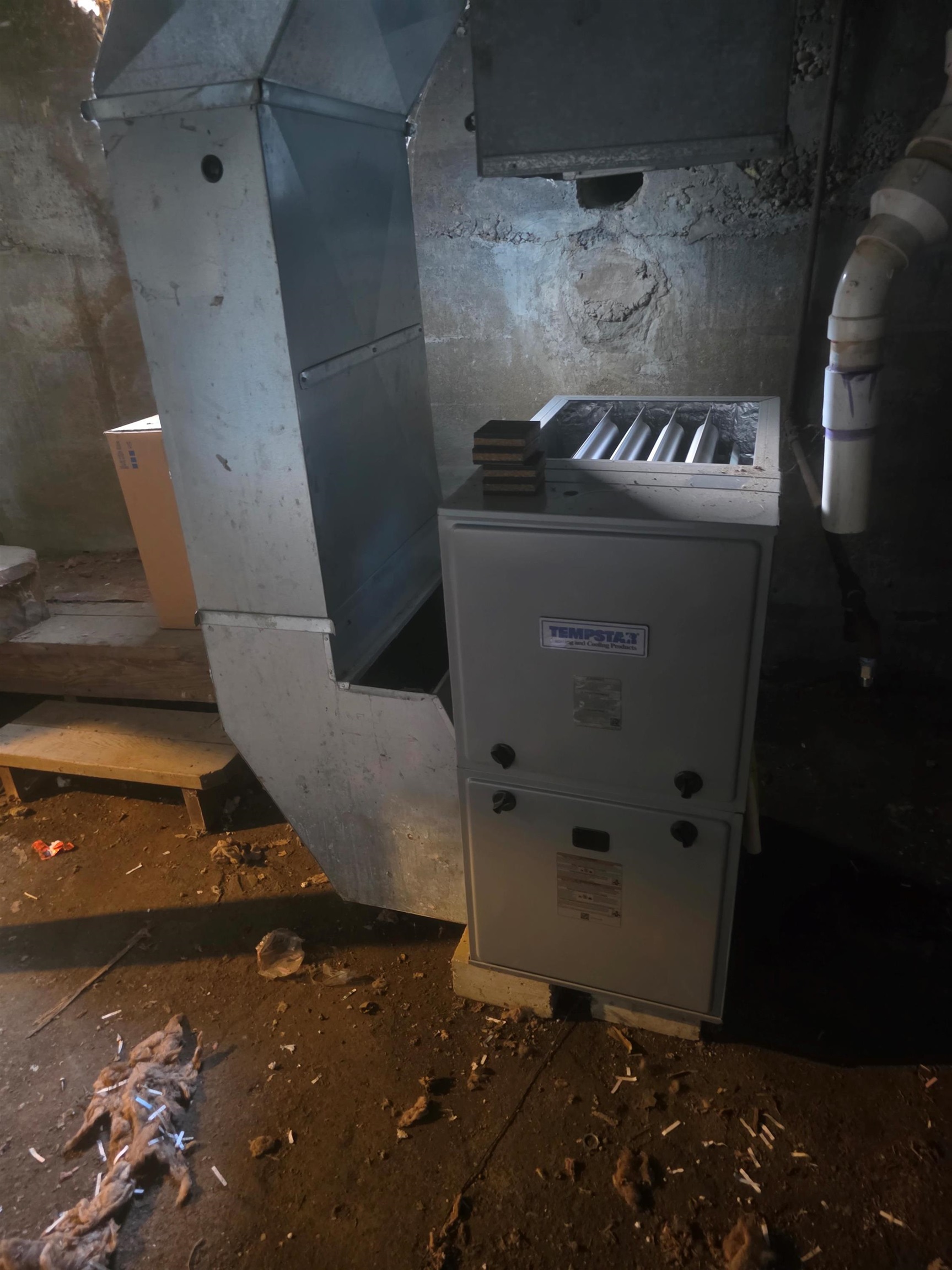 903 Sterling Road Dixon, IL 61021 - Photo 20 of 24 a close view of water heater room
