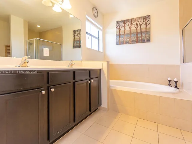 $3,500 | 12320 South Village Circle, Unit 12320, Davie, FL 33325