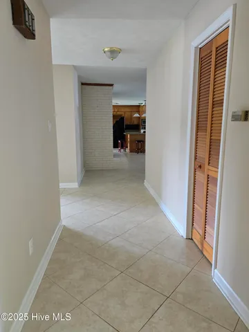 $400,000 | 401 Flemington Drive, Lake Waccamaw, NC 28450