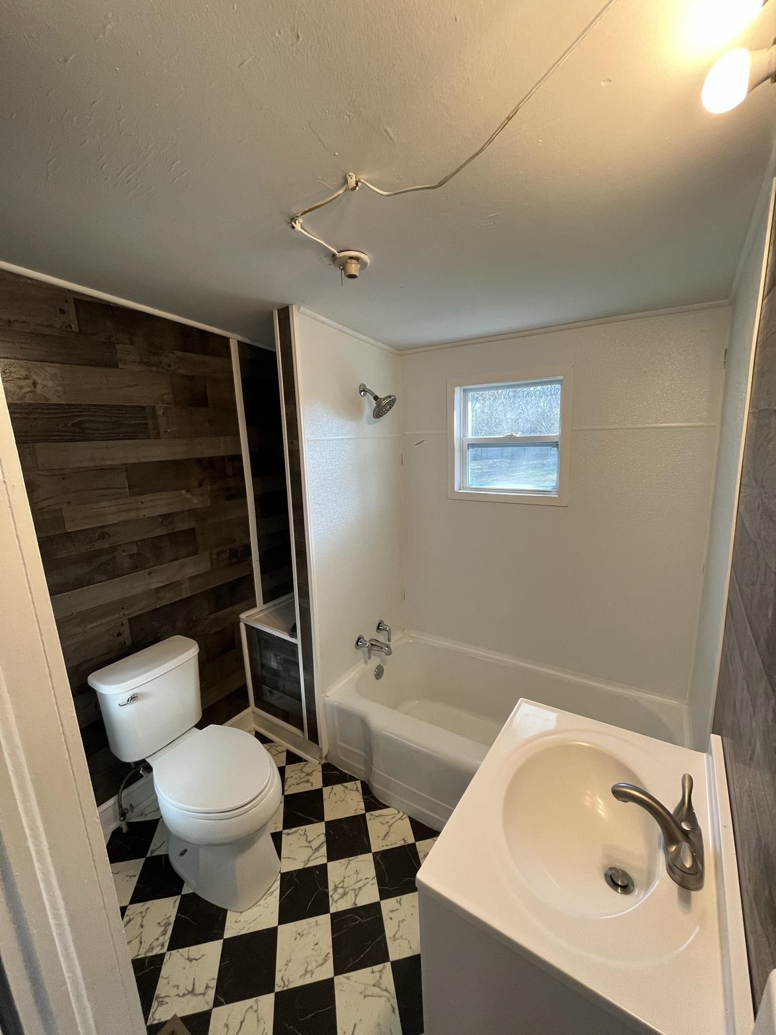 220 Jackson Street Glendale, SC 29346 - Photo 9 of 31