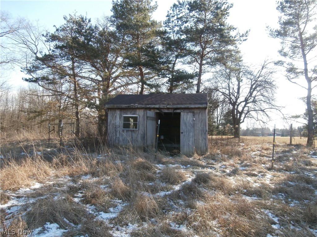 3764 Jones Road Diamond, OH 44412 - Photo 30 of 34 chicken coop