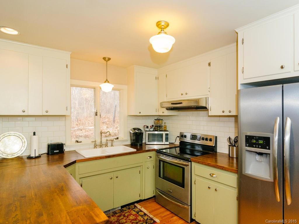 79 Spring Street Canton, NC 28716 - Photo 15 of 24 Gallery Image 15