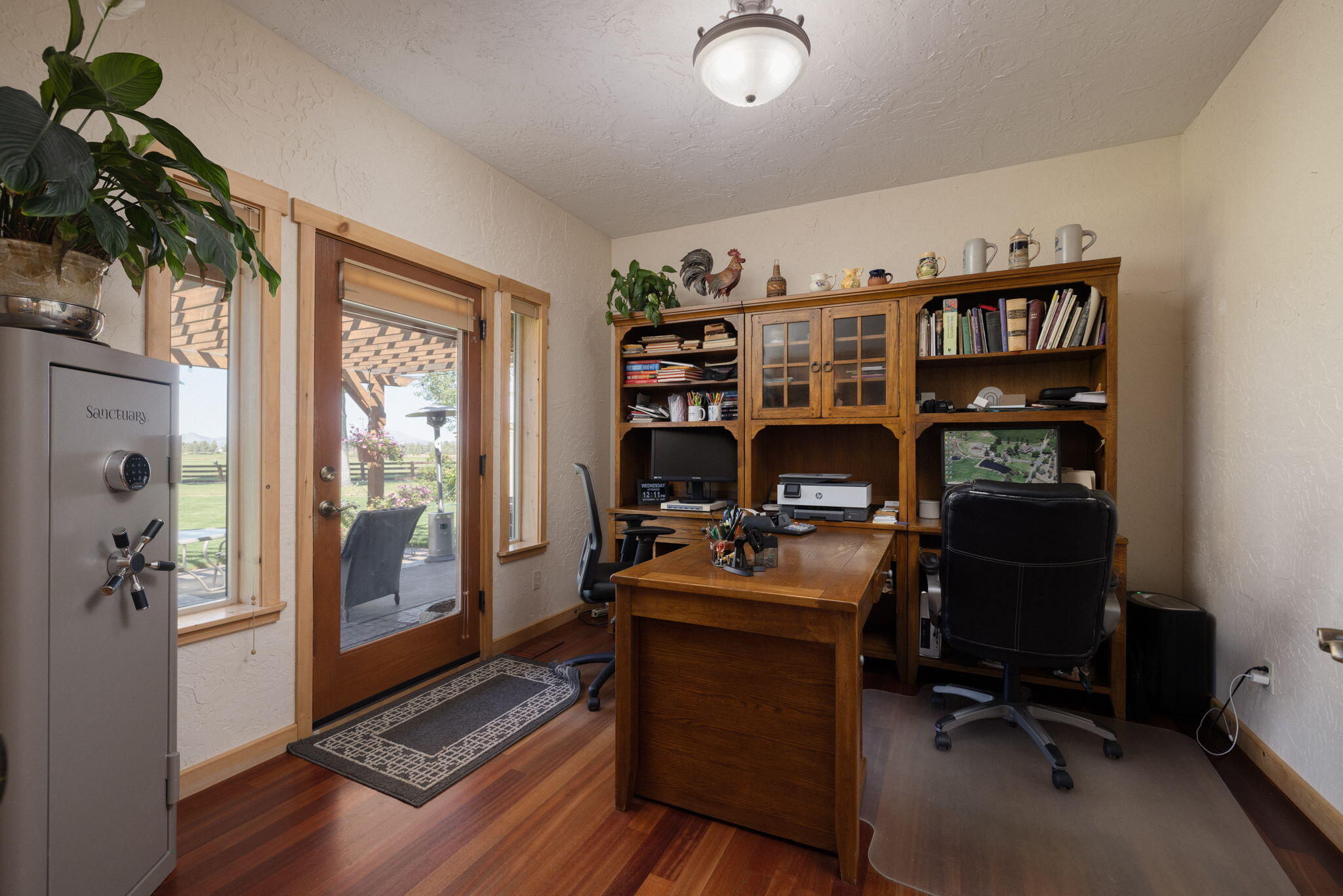 11311 Fleming Road Powell Butte, OR 97753 - Photo 20 of 58 office / den