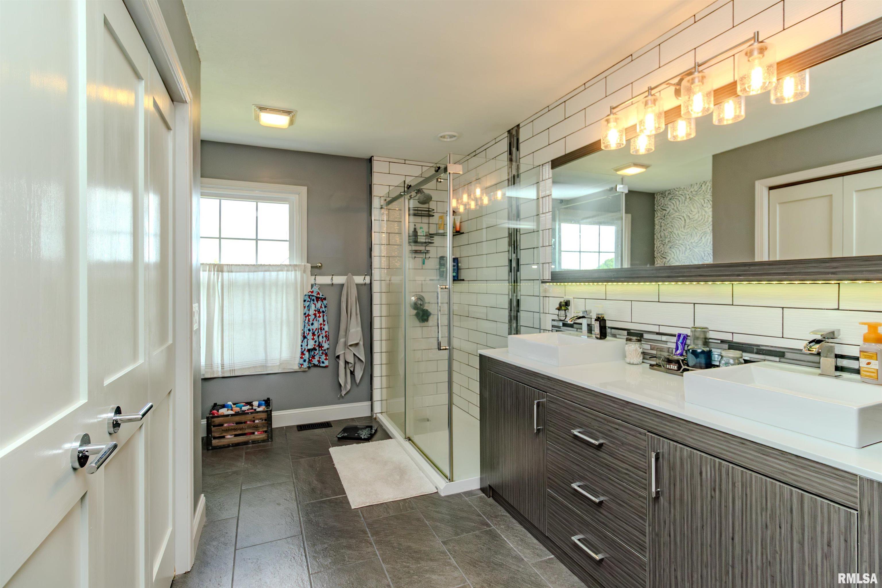 20 Brompton Court Bloomington, IL 61704 - Photo 49 of 91