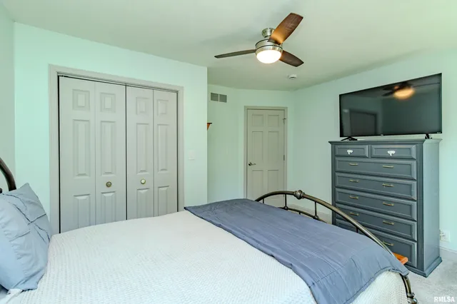 $459,900 | 20 Brompton Court, Bloomington, IL 61704