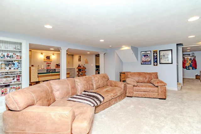 $459,900 | 20 Brompton Court, Bloomington, IL 61704