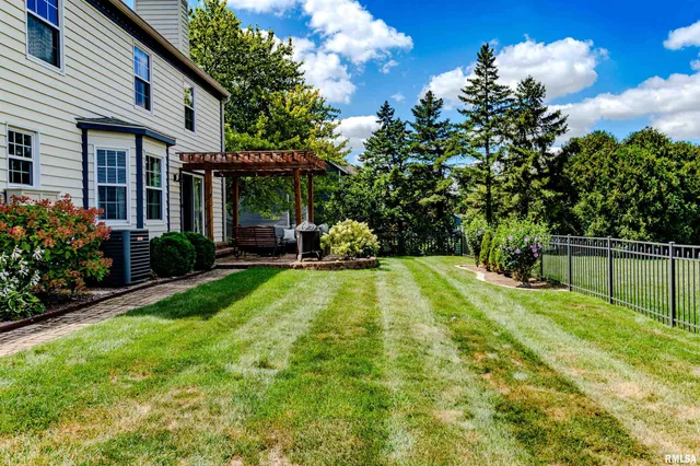 $459,900 | 20 Brompton Court, Bloomington, IL 61704