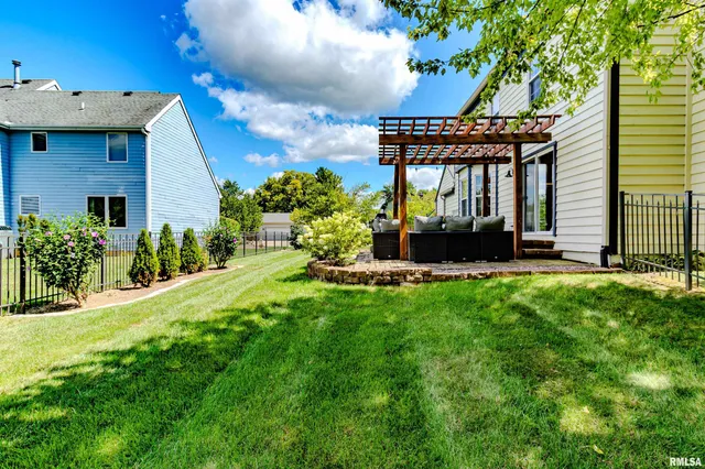 $459,900 | 20 Brompton Court, Bloomington, IL 61704