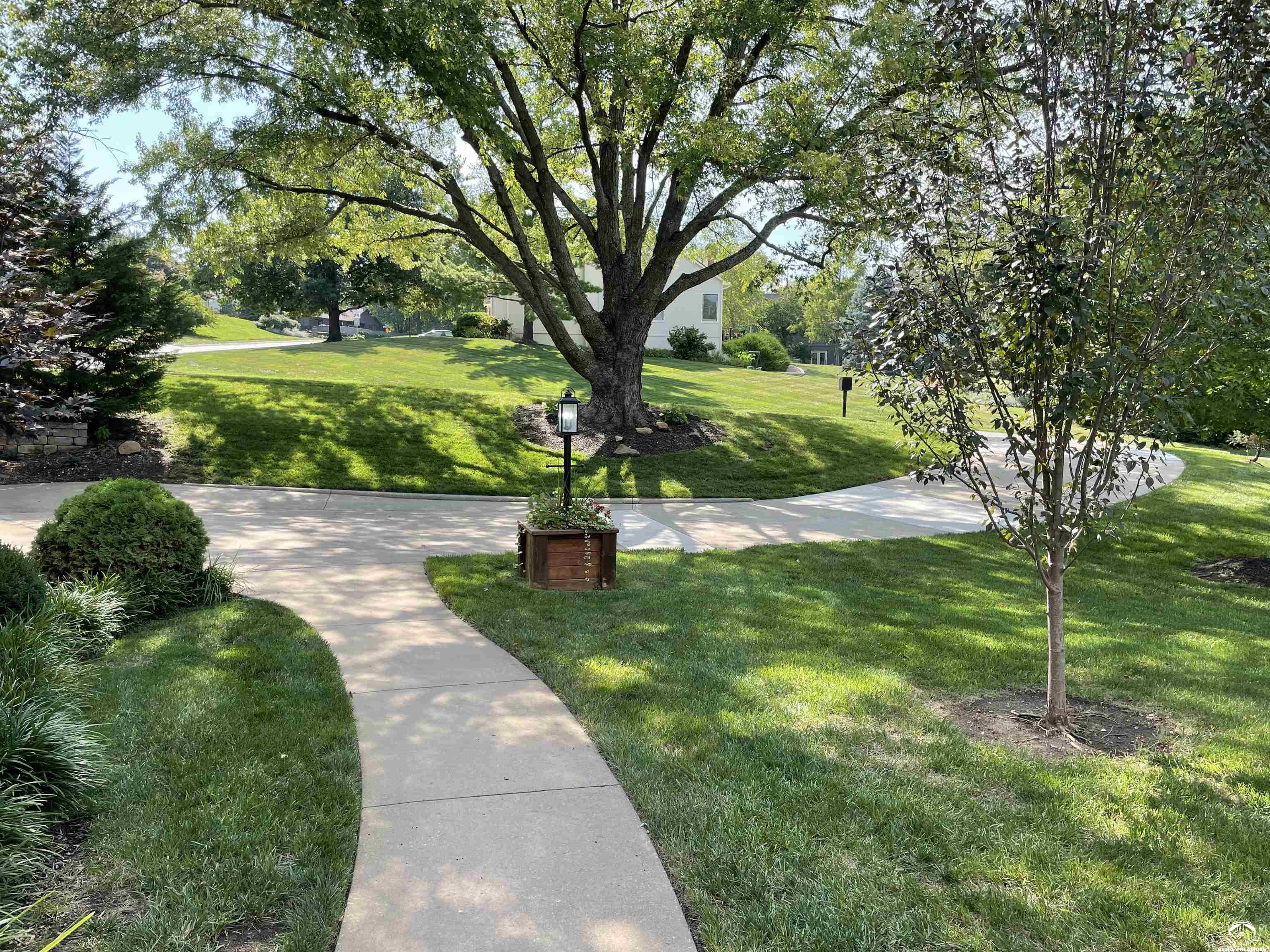 2100 Inverness Drive Lawrence, KS 66047 - Photo 5 of 100