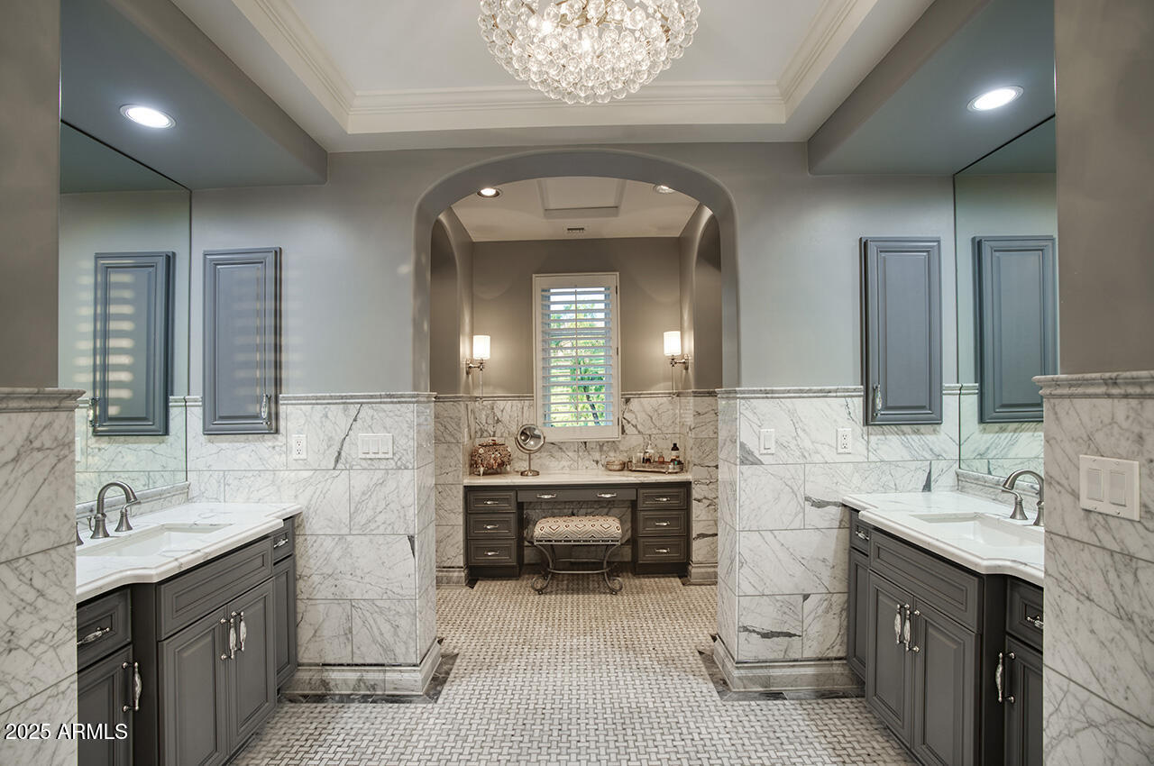 10287 East Diamond Rim Drive Scottsdale, AZ 85255 - Photo 40 of 50 Owner's Bath