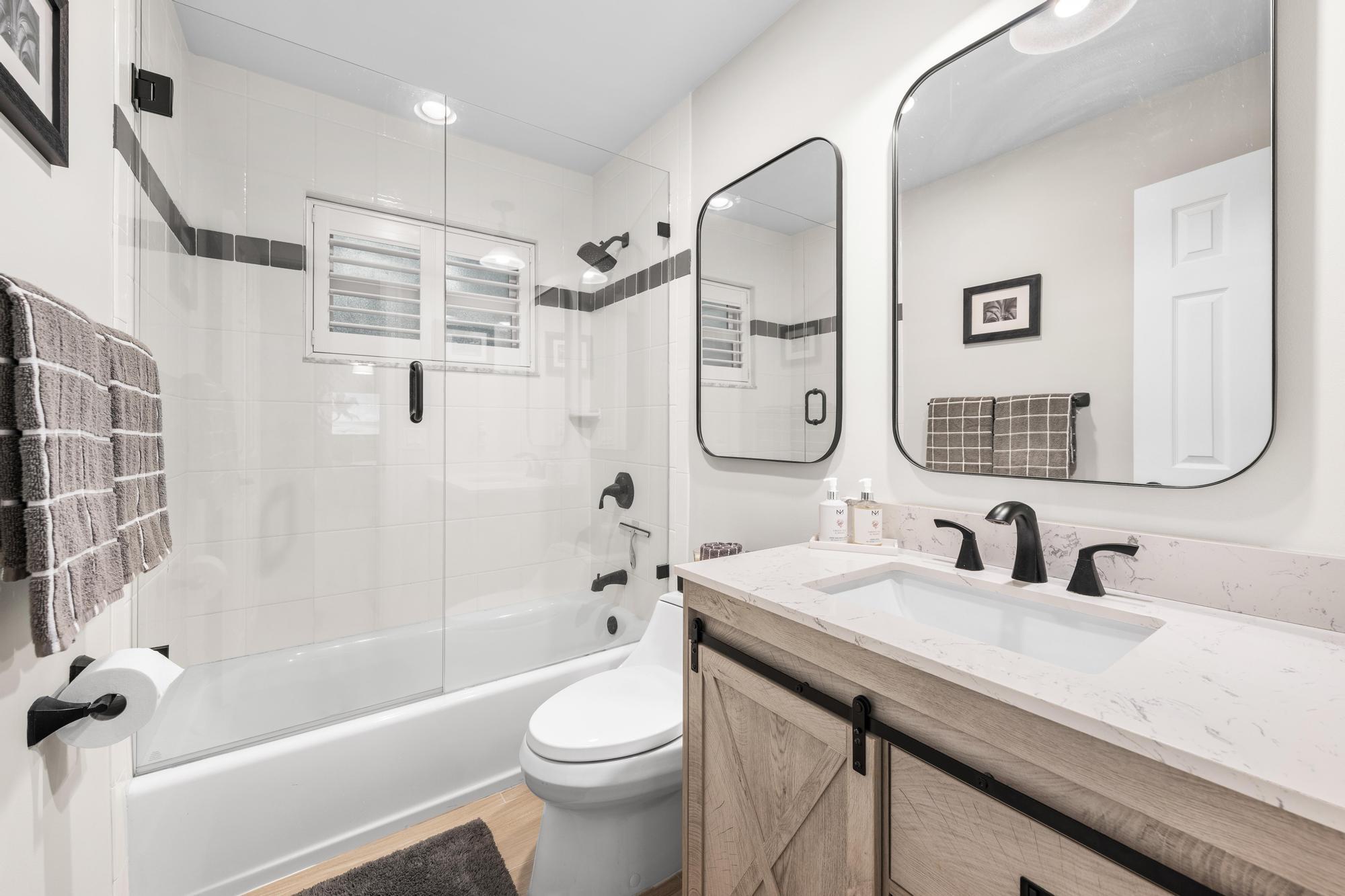 104 Elsa Road Jupiter, FL 33477 - Photo 18 of 33 Full Bath