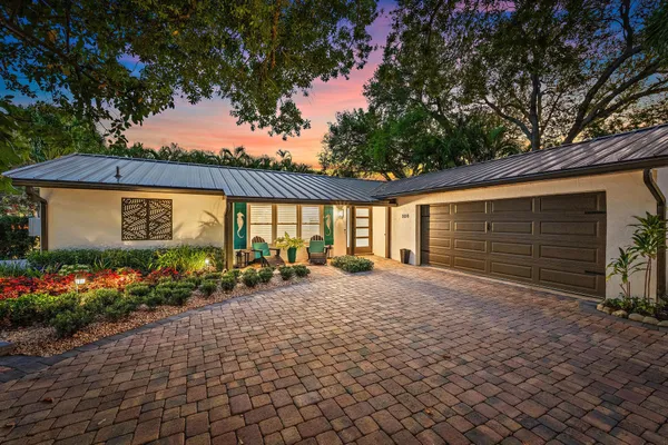 $1,375,000 | 104 Elsa Road, Jupiter, FL 33477