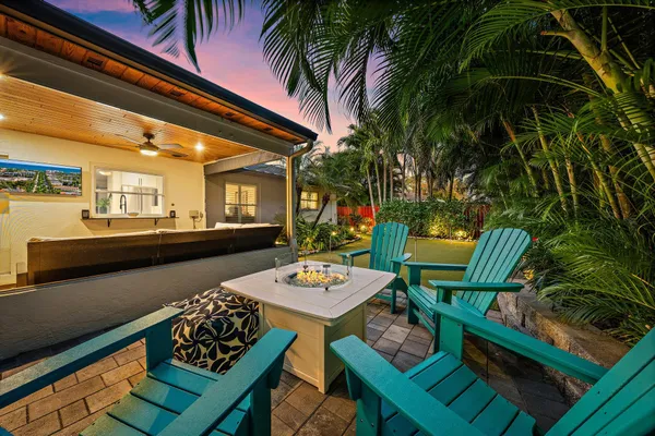 $1,375,000 | 104 Elsa Road, Jupiter, FL 33477