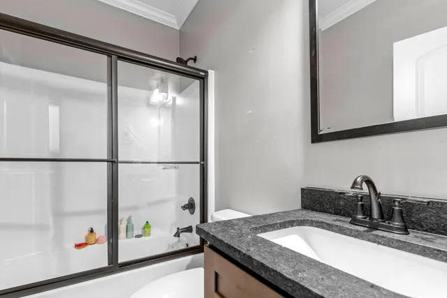 $375,000 | 204 Zion Cv Lane, Englewood, TN 37329