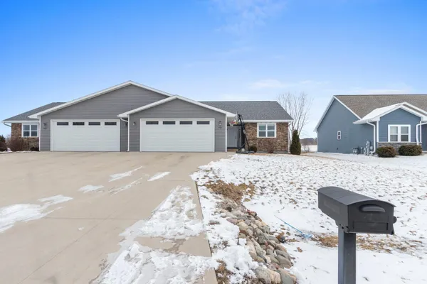 $305,000 | 402 Tristan Drive, Shawano, WI 54166
