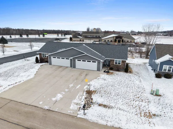 $305,000 | 402 Tristan Drive, Shawano, WI 54166