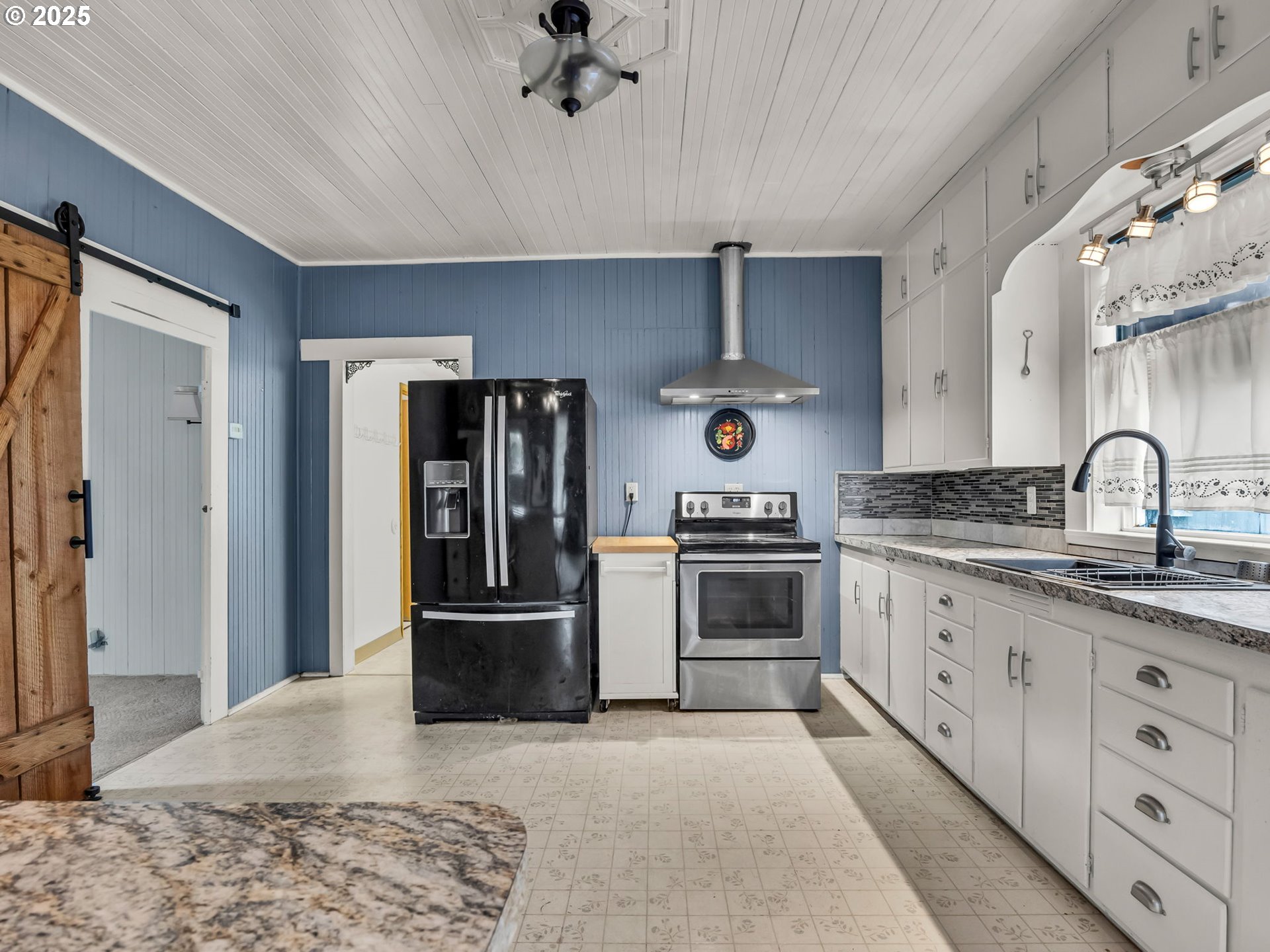 1205 49th Street Seaview, WA 98644 - Photo 11 of 38