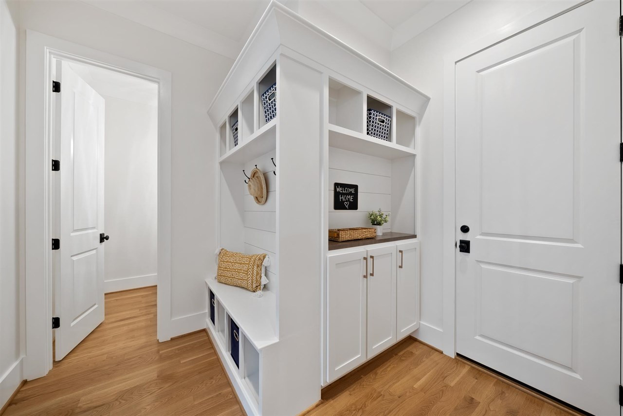 208 Compton Road Raleigh, NC 27609 - Photo 14 of 30 Photo 14